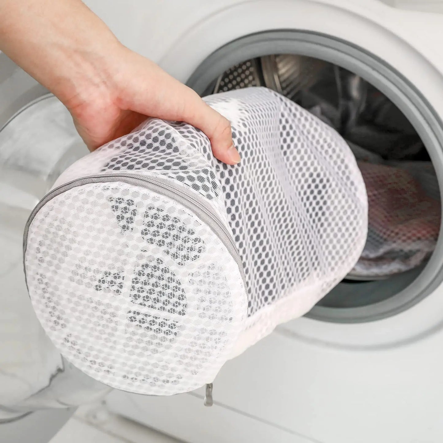 Mesh Shoe Cleaning Bags - Gray Zippered Laundry Bags for Sneakers and Gym Shoes, Made with 125 Honeycomb Fabric
